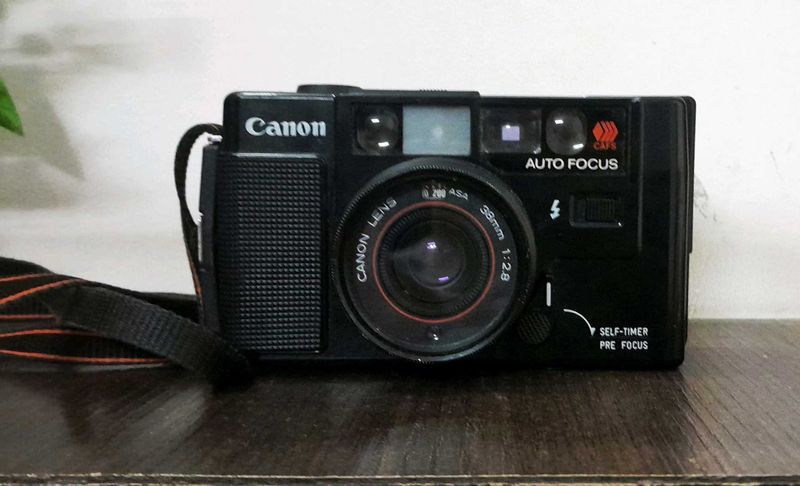 Vintage Canon Reel Camera