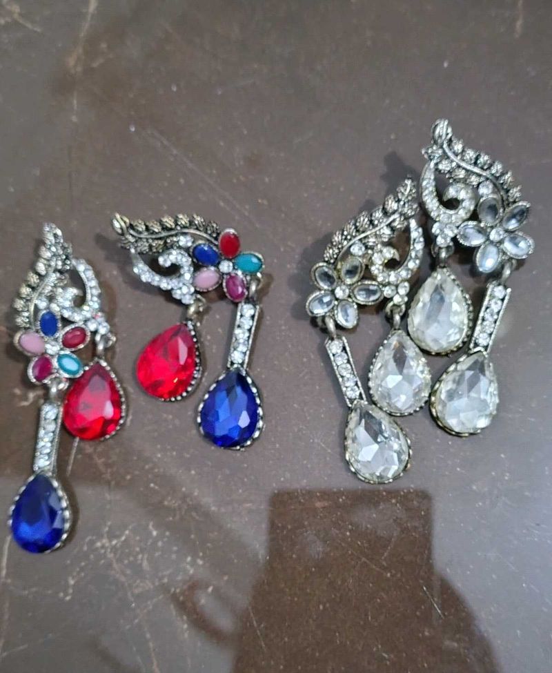 Set of 2 Crystal Earings