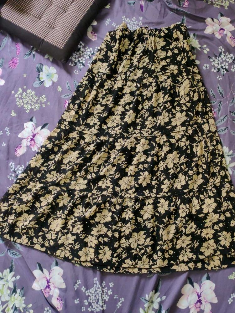 Black Floral Long Crepe Skirt |Lightweight &amp;Elegan
