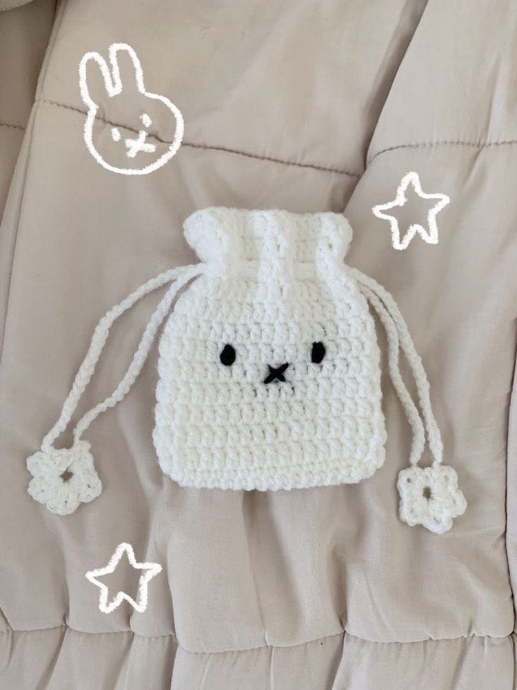 Crochet Miffy Pouch