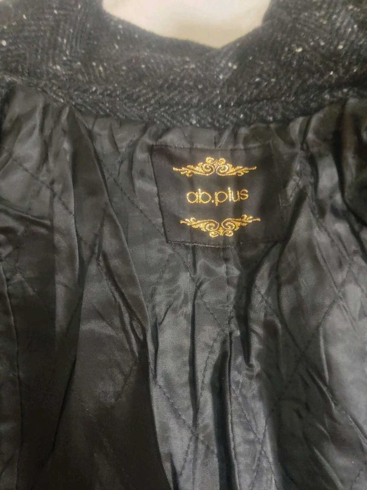 This is a winter coat in excellent condition
