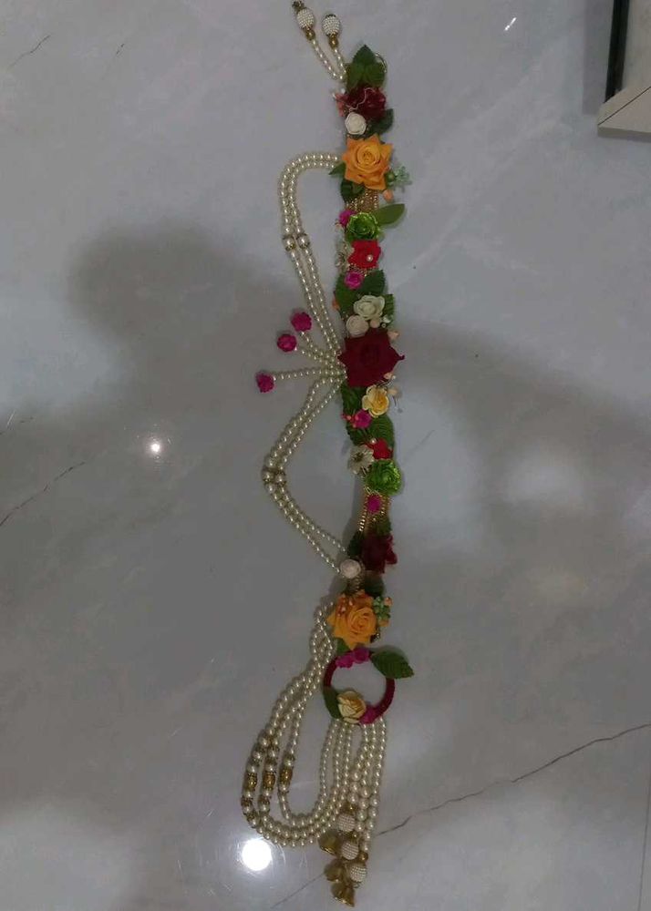 Floral Accessory