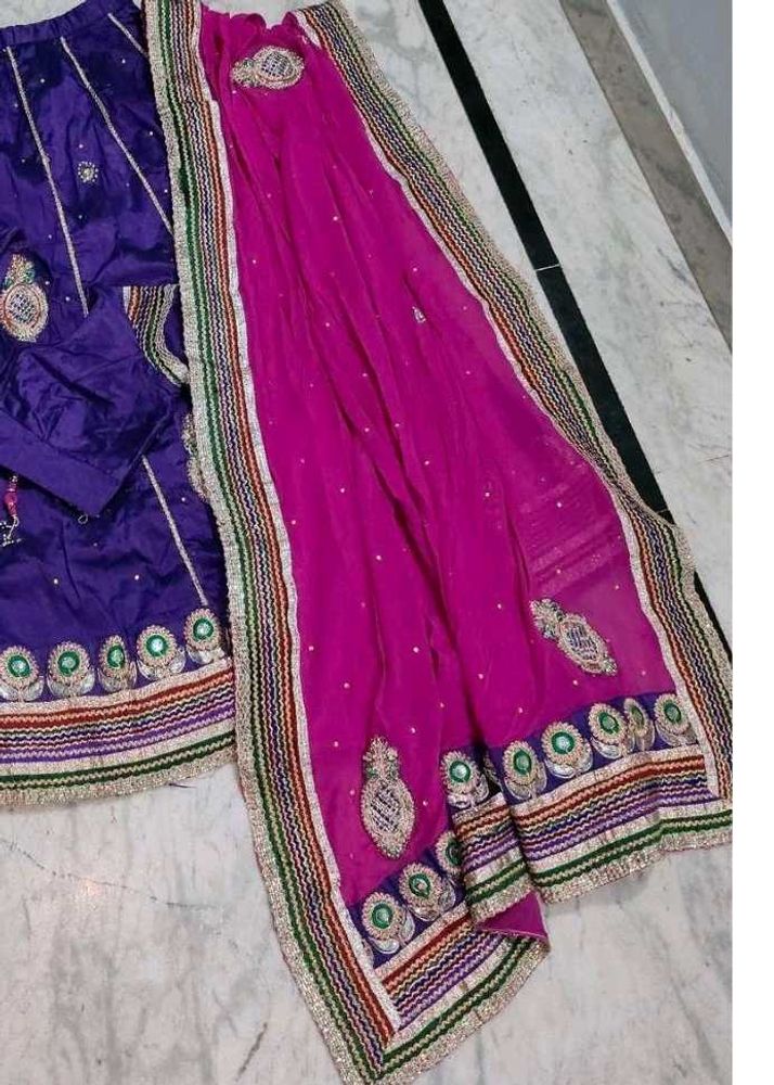 Ethnic Lehenga dupatta with blouse