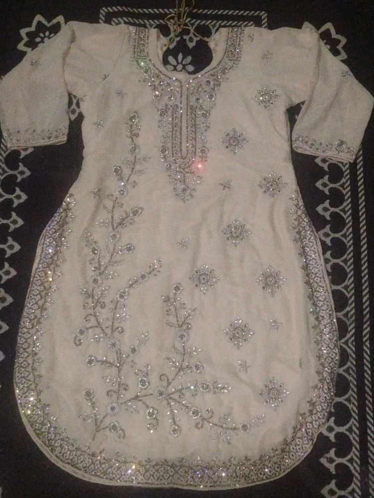 beutiful 3 pic kurta pant set