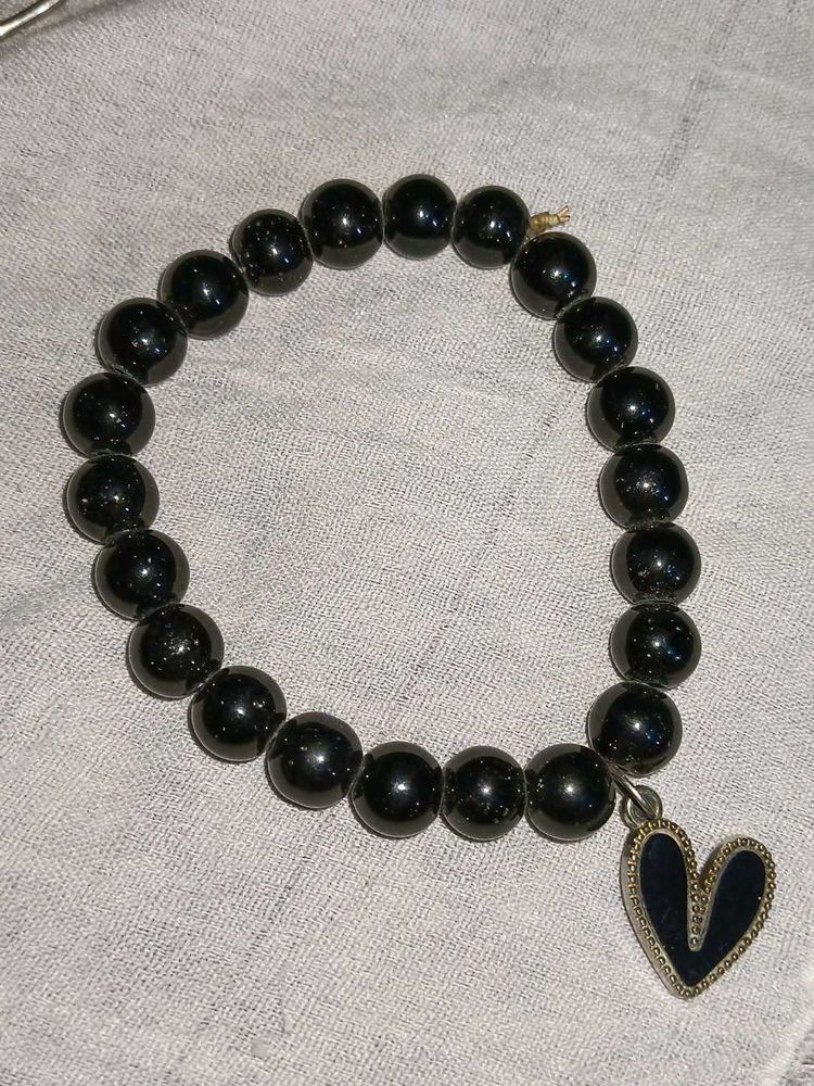 Black Beaded Heart Bracelet