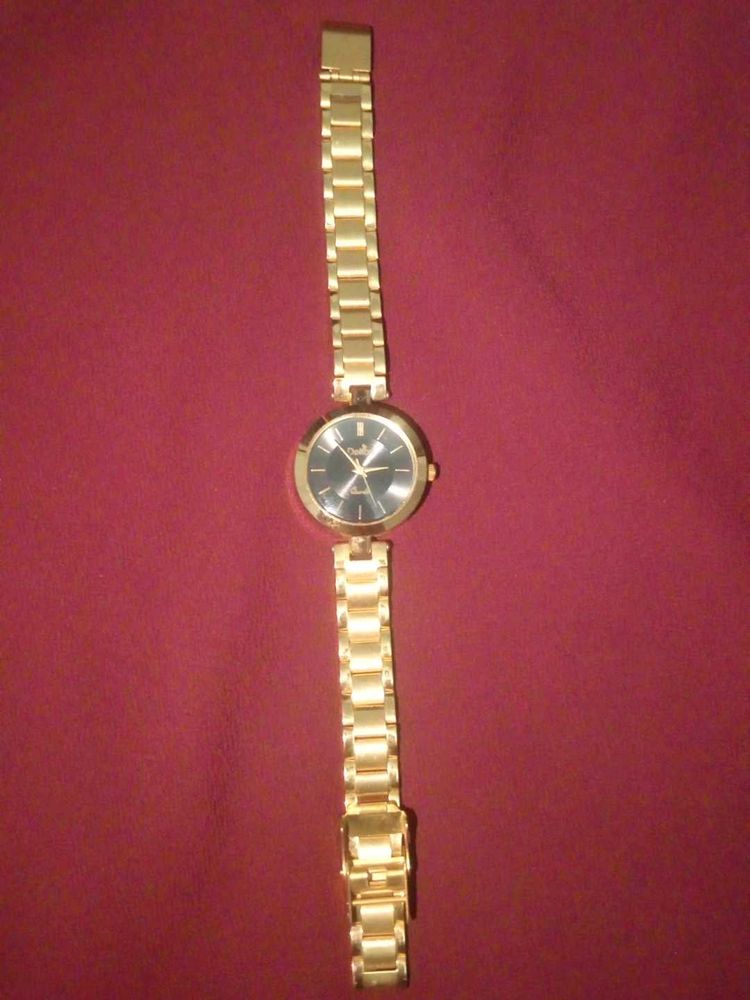 Gold-Tone Ladies&#39; Watch