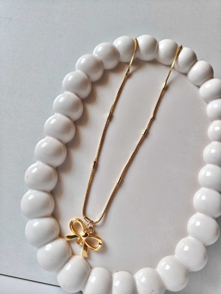Bow Pendant Necklace For Women