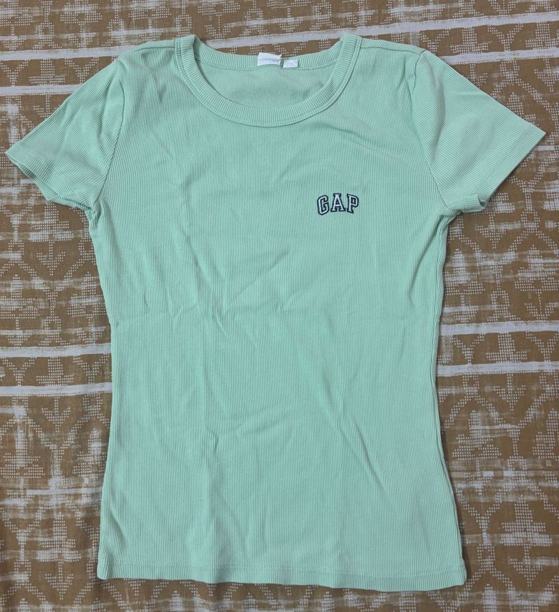 GAP Ribbed T-Shirt With Embroidered Logo