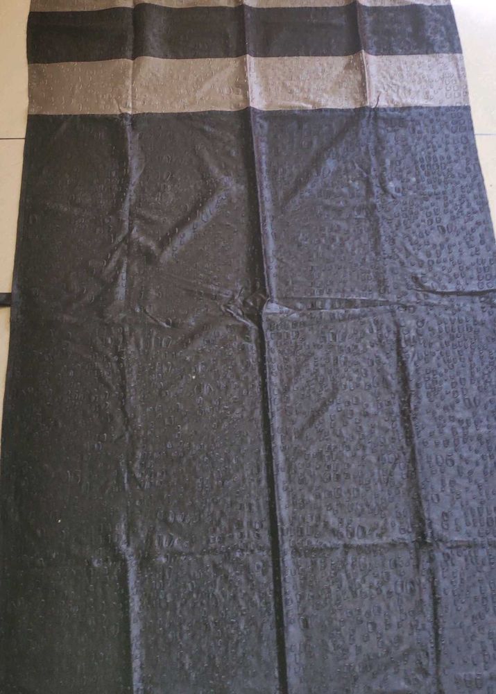 Black  Curtain