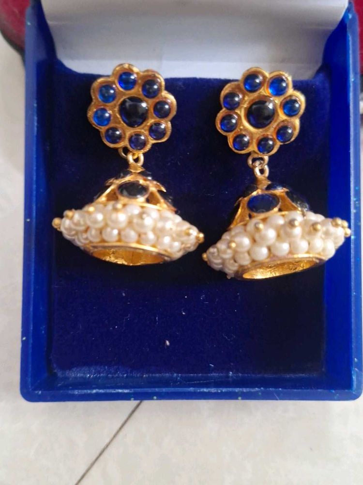 pearl jhumka blue color