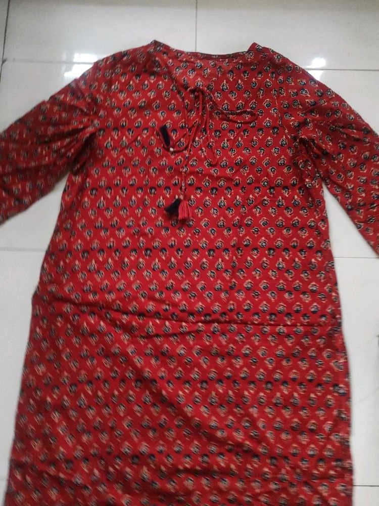 Women&#39;s Cotton Kurta