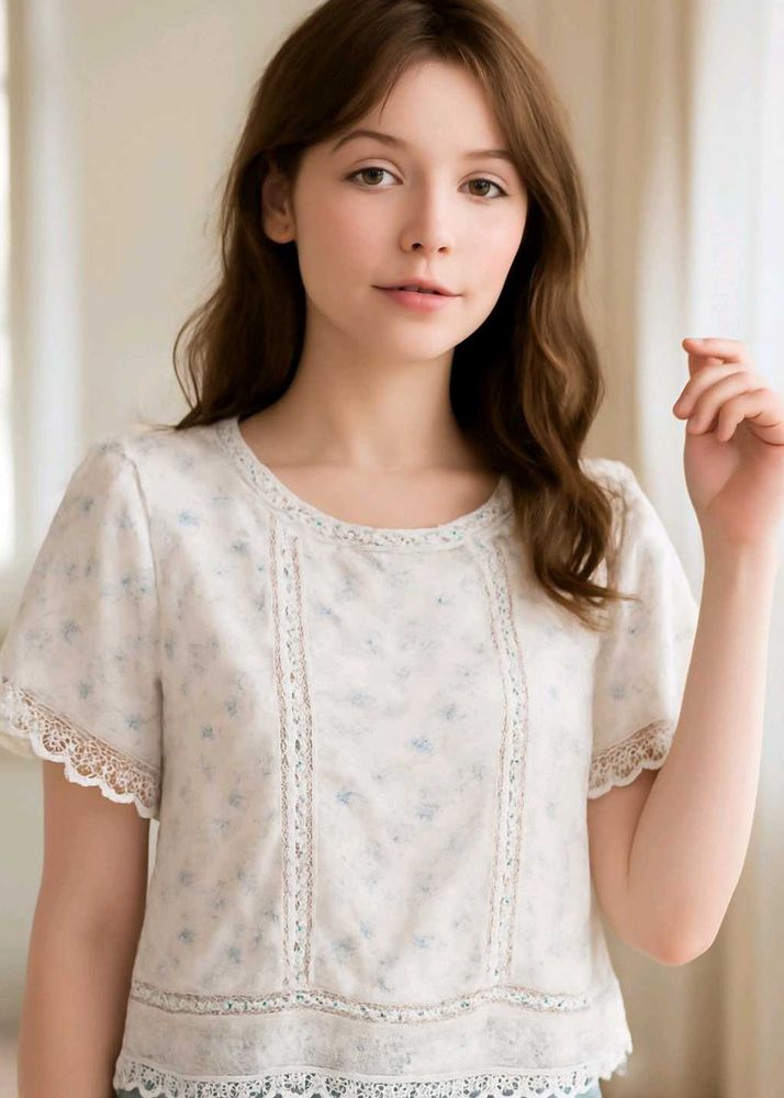 Floral Lace Top Cute ☺️