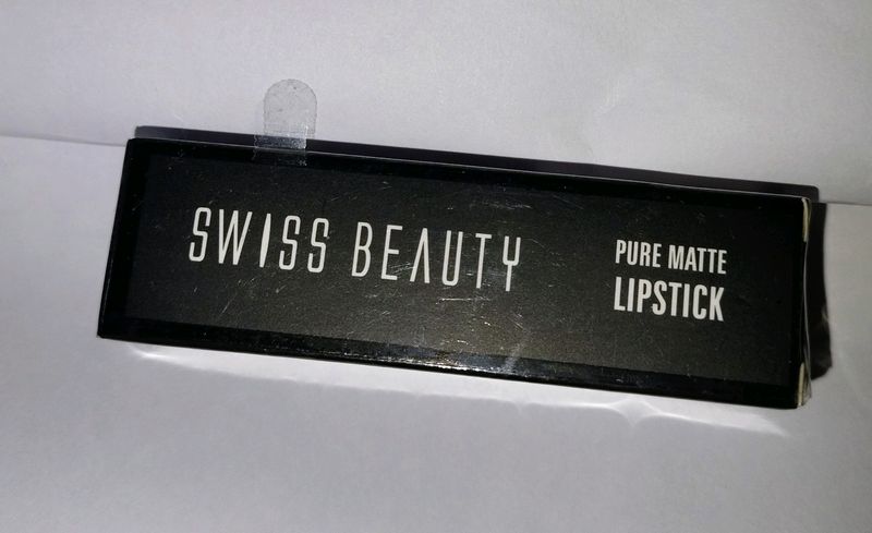 Swiss Beauty Lipstick (Shade- Russian Red)