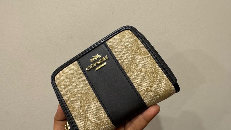 Coach Signature Zip Wallet