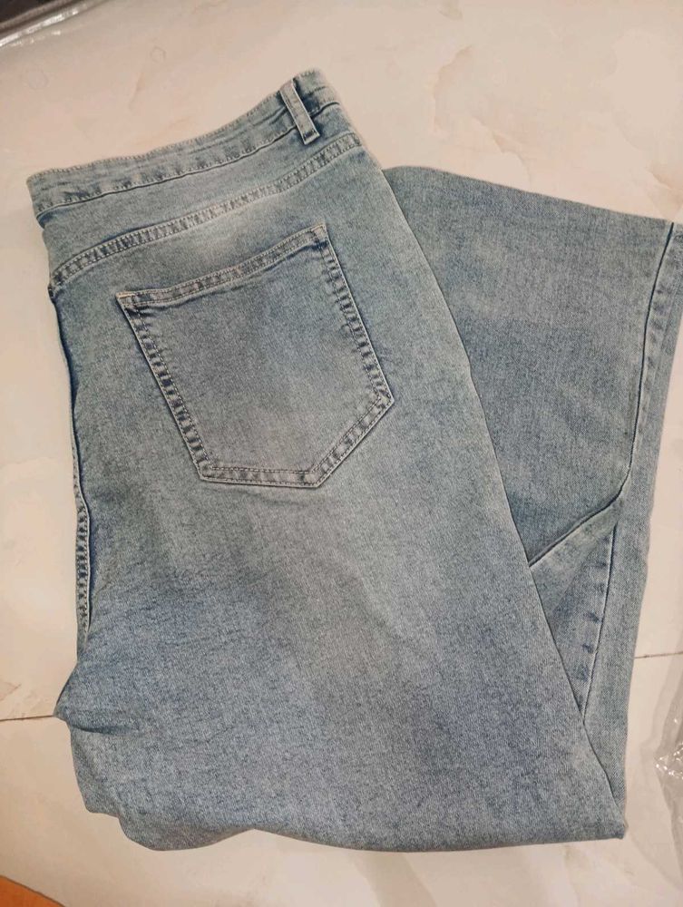 Bootcut Jeans From Zudio