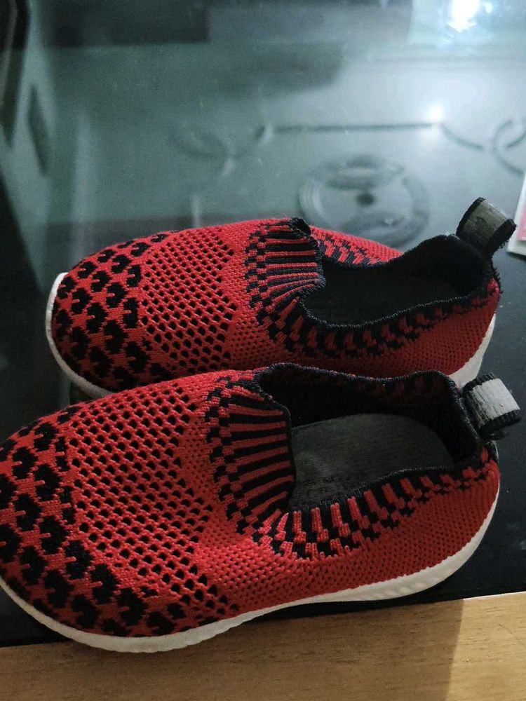 Unisex Footwear