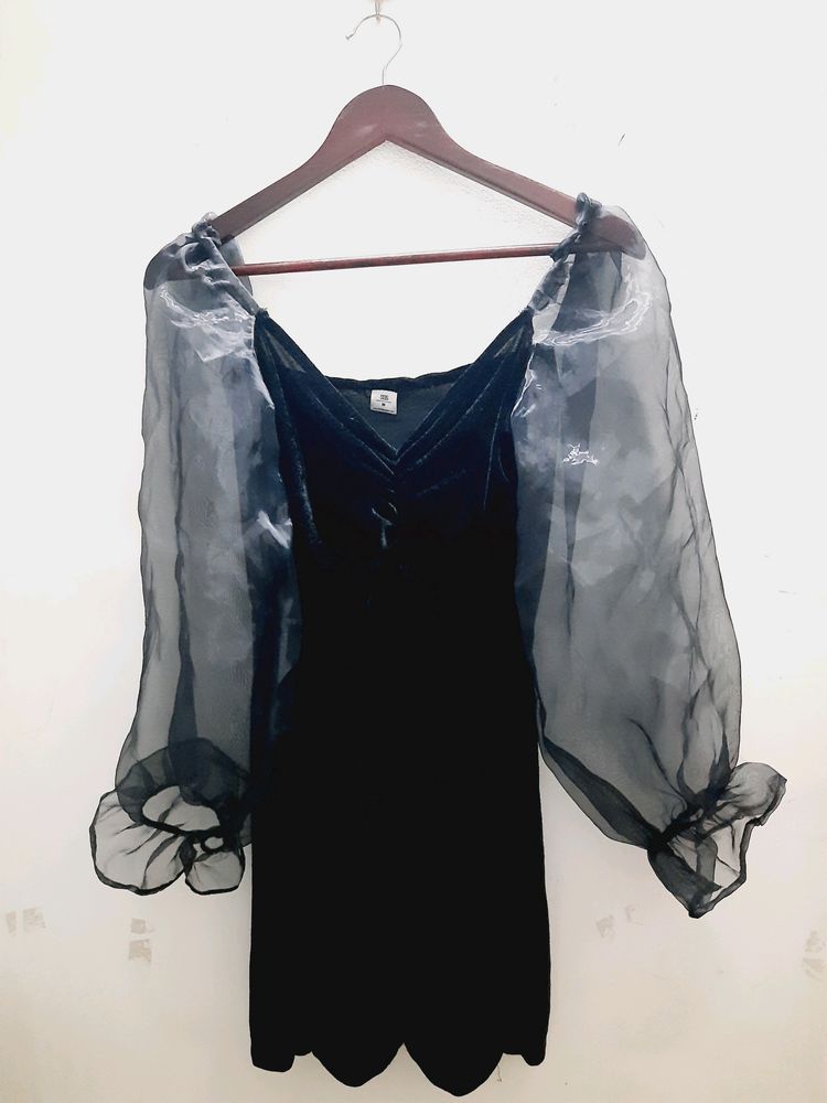 Black Bodycon Dress