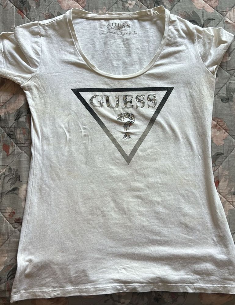 Guess Logo Tee - Women&#39;s Size Xs