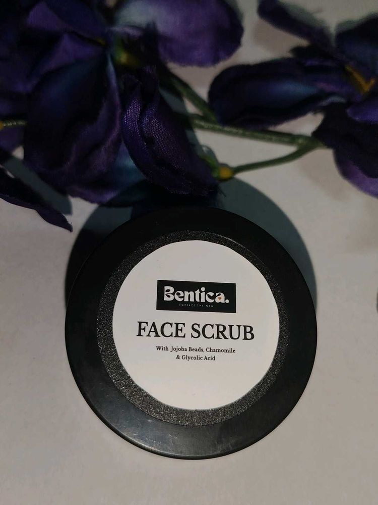 Bentica Face scrub