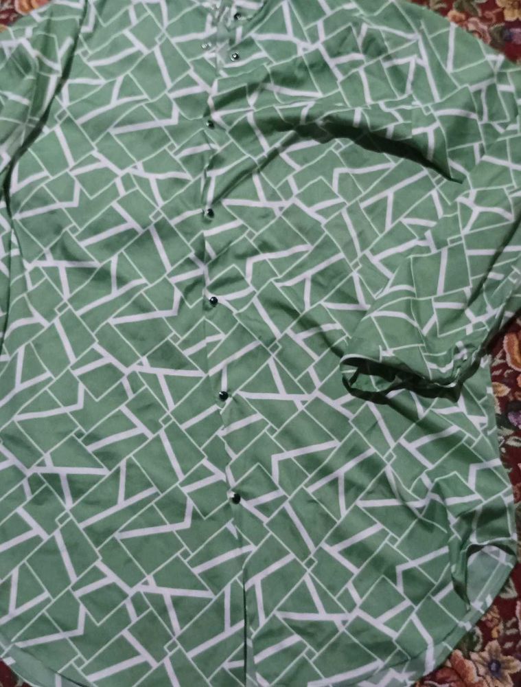 Geometric Print Button Down Shirt