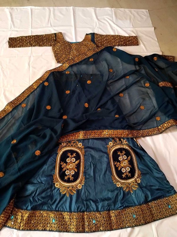 Sequence Lehnga