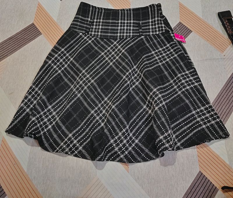 Skater Skirt With Belt