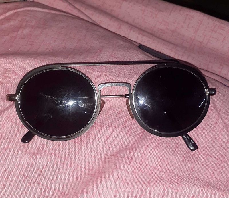 Round Frame Sunglasses