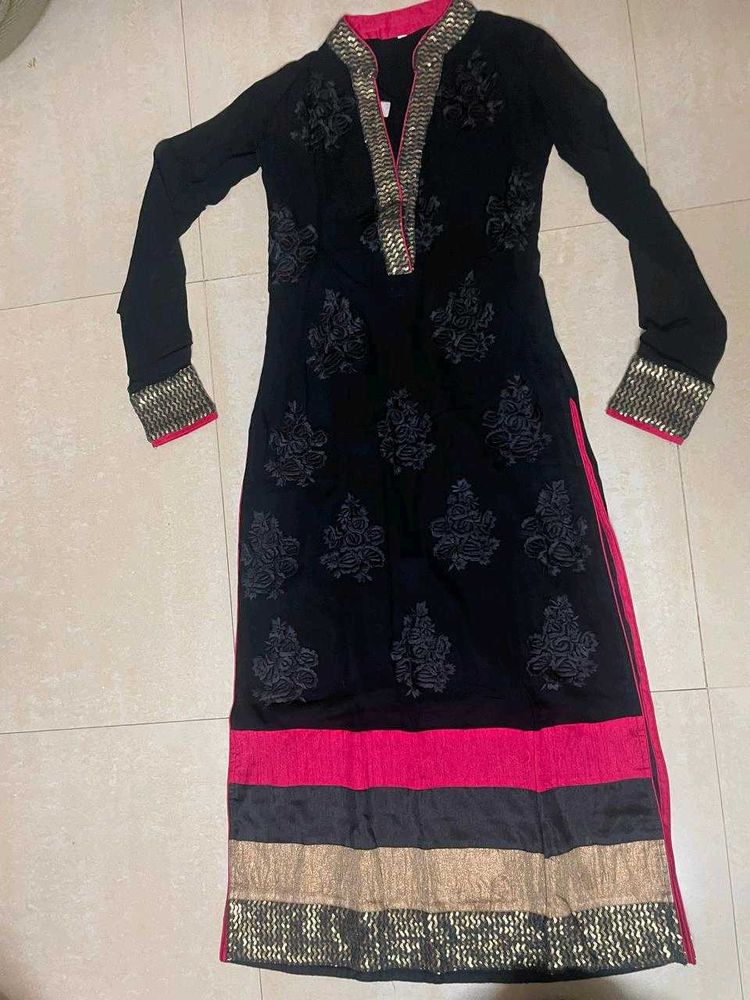 Black Embroidery Kurta