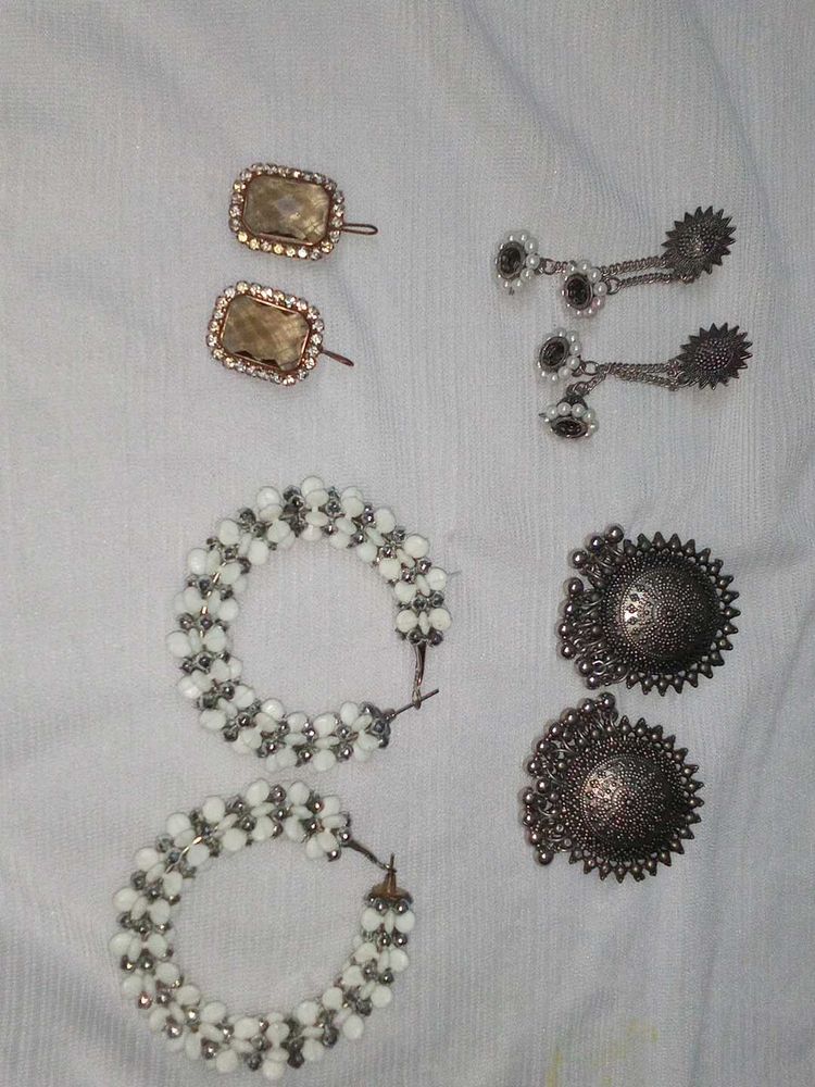 Earrings Set