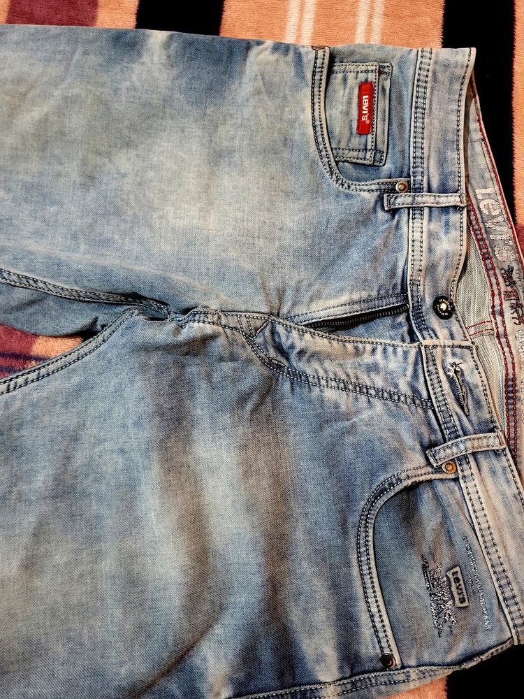 A Jeans For Men