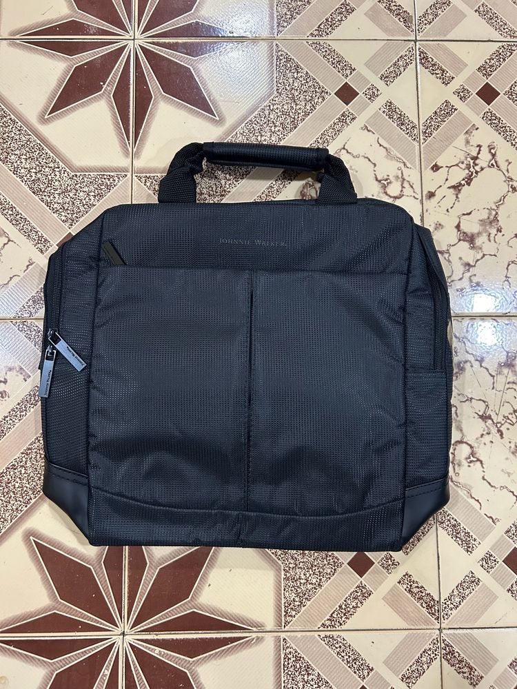 JOHNNIE WALKER HAND + SIDE OFFICE BAG