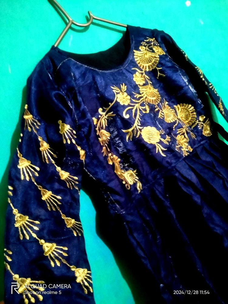 Blue Kurti with silk shine👗