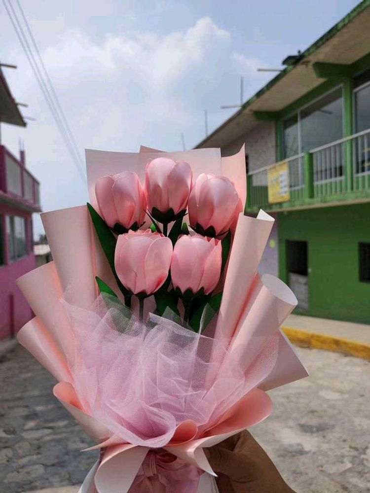 Ribbon Tulips Bouquet