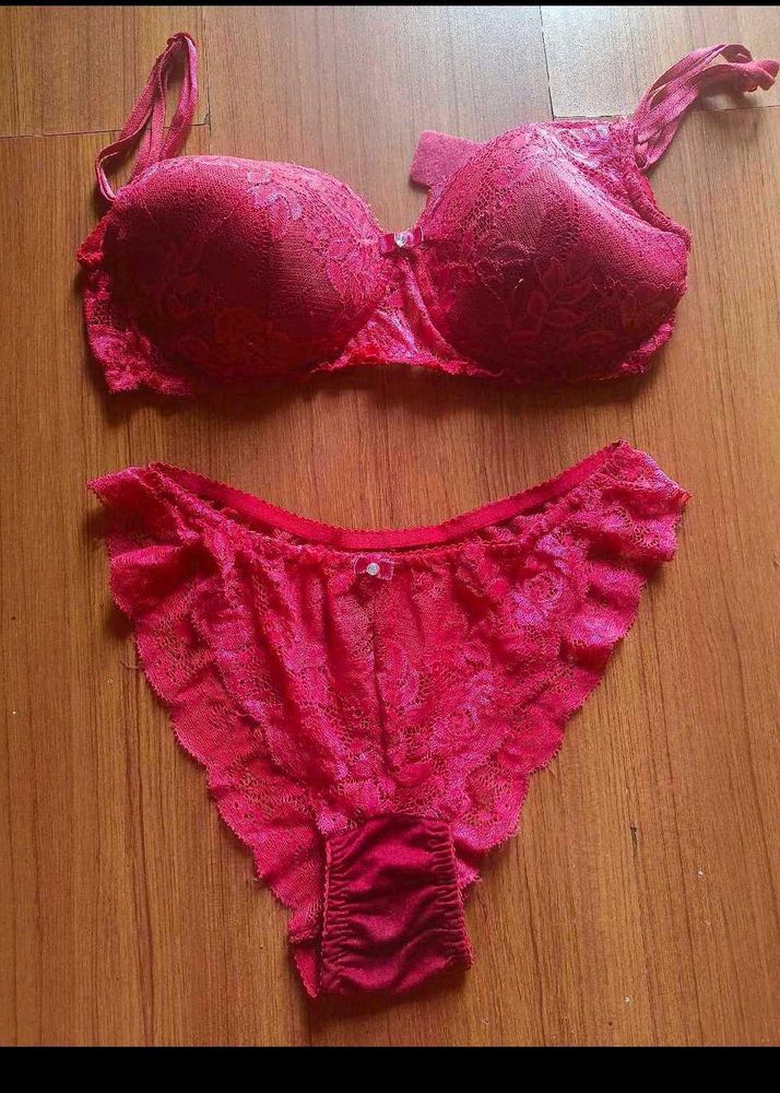 New Bra Panty Set
