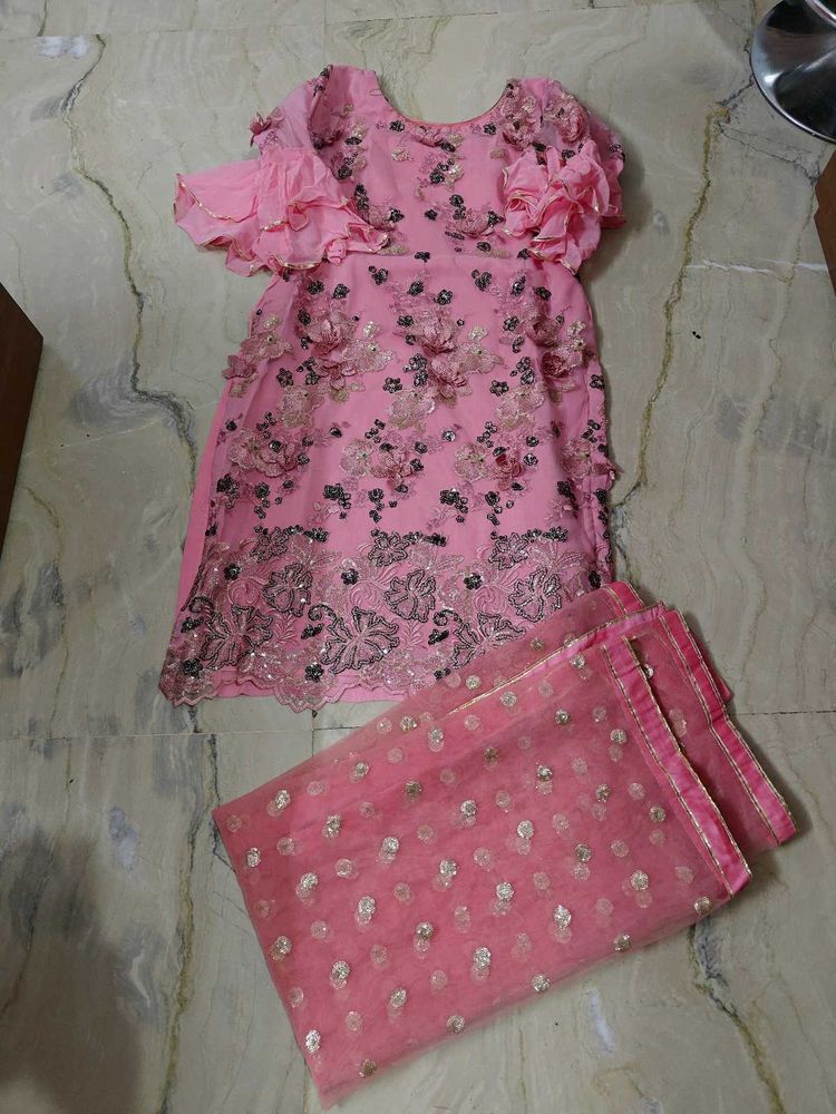 Pink heavy embroidery work kurta n garara dup