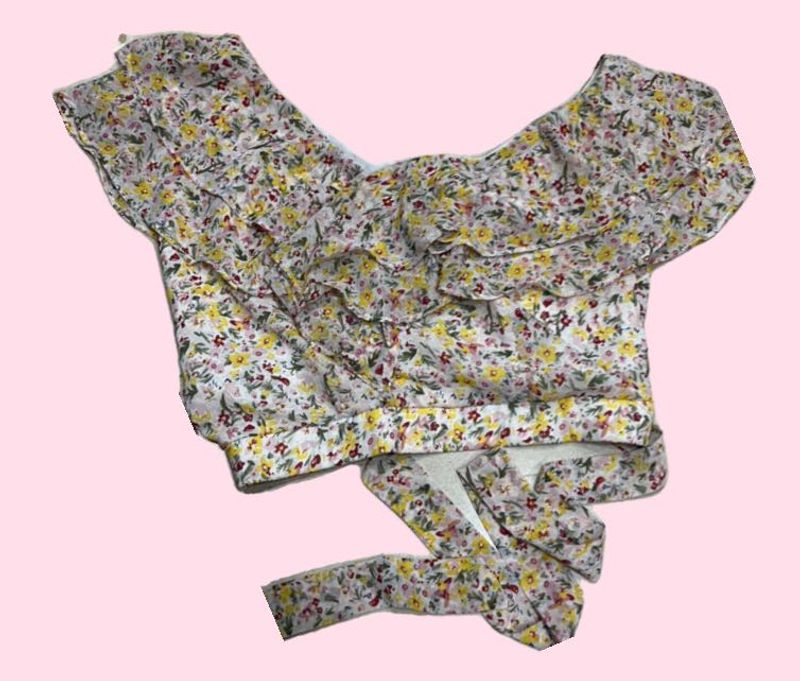 Floral Ruffle Crop Top