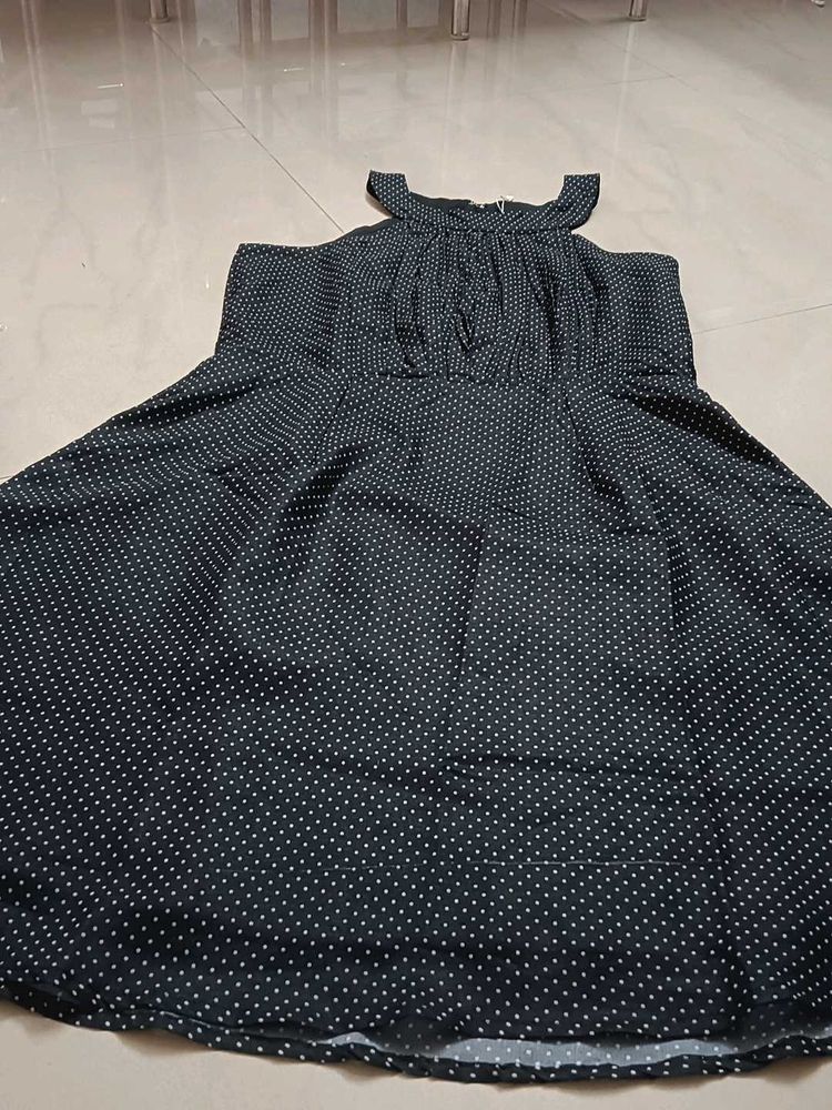 BEAUTIFUL POLKA DOT SHORT ONE PIECE L SIZE
