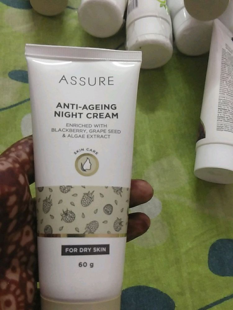 Hair Oil,shampoo,night Cream