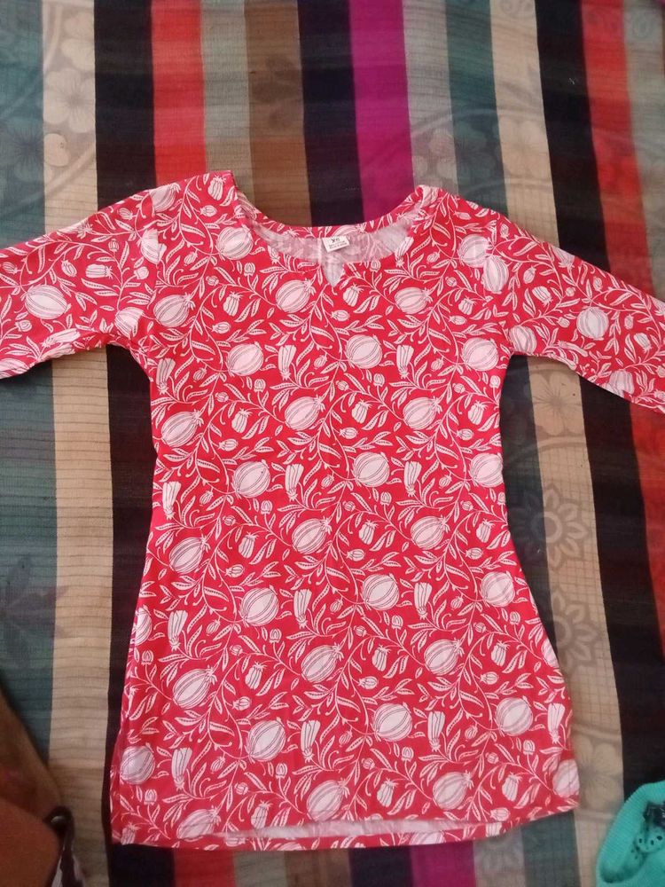 KURTI ....red❤️✨