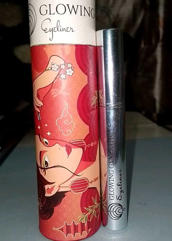 Red Eyeliner