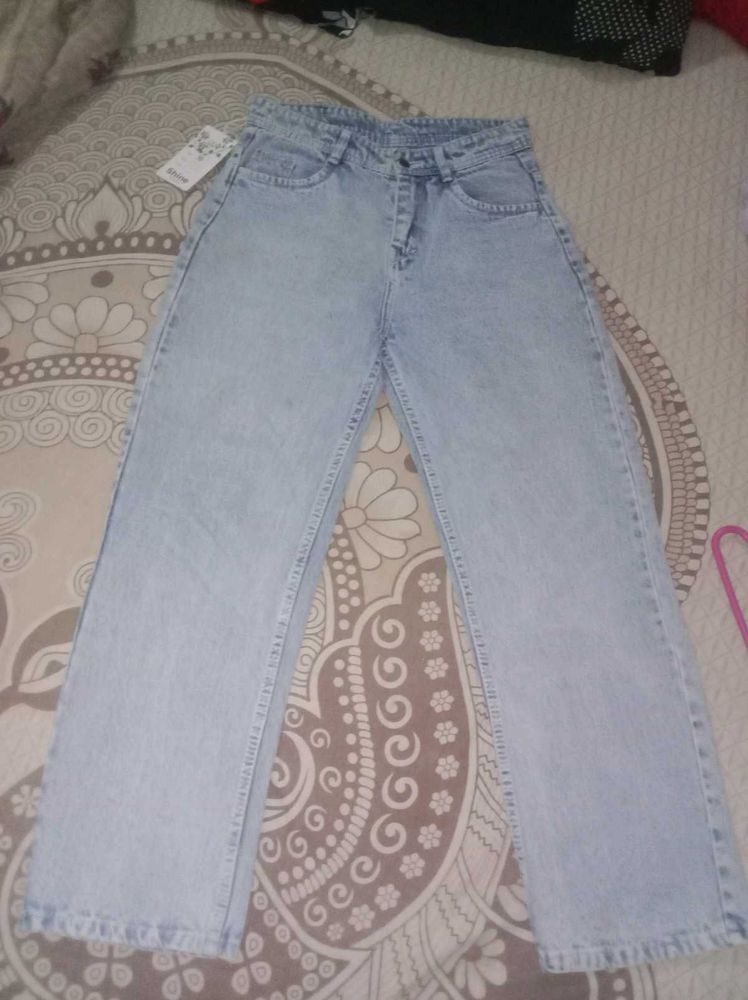 Light Wash Wide Leg Denim Jeans