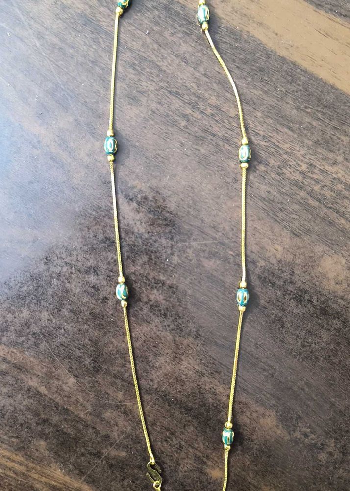 Elegant Gold-Tone Chain Necklace 1 pc ( green ston