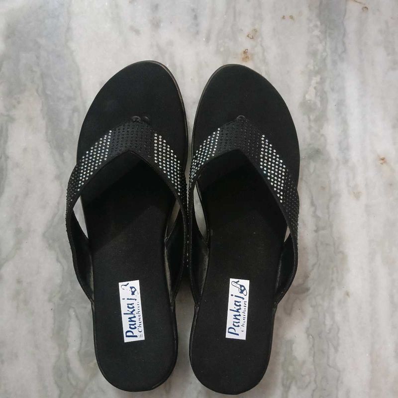 Stylish Black slipper for party