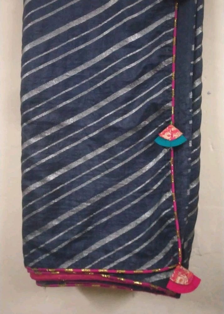 Lining Black Saree For Women