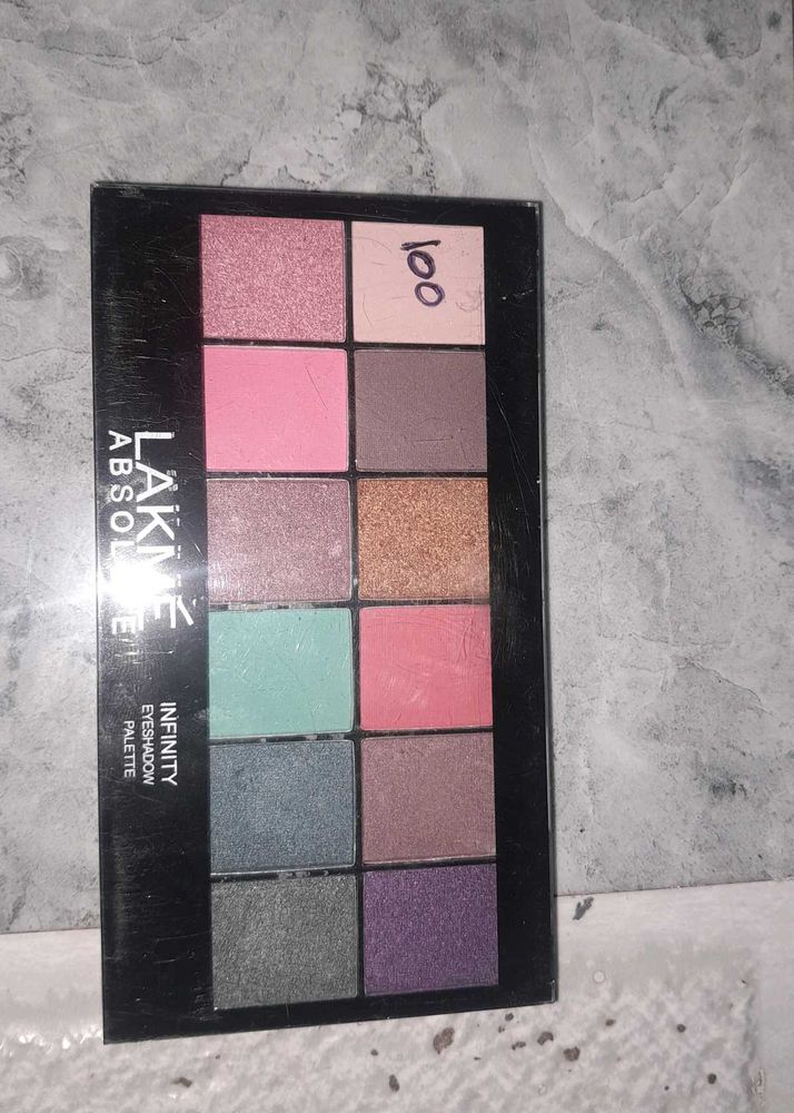 Lakme Eyeshadow Palette