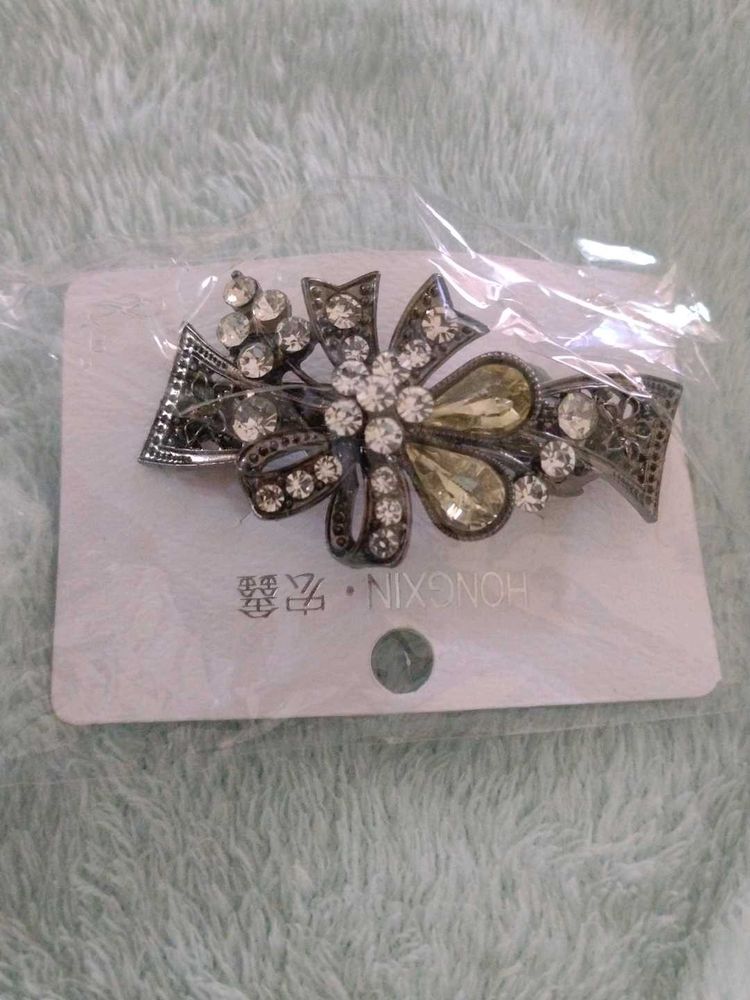Vintage Rhinestone Hair Clip
