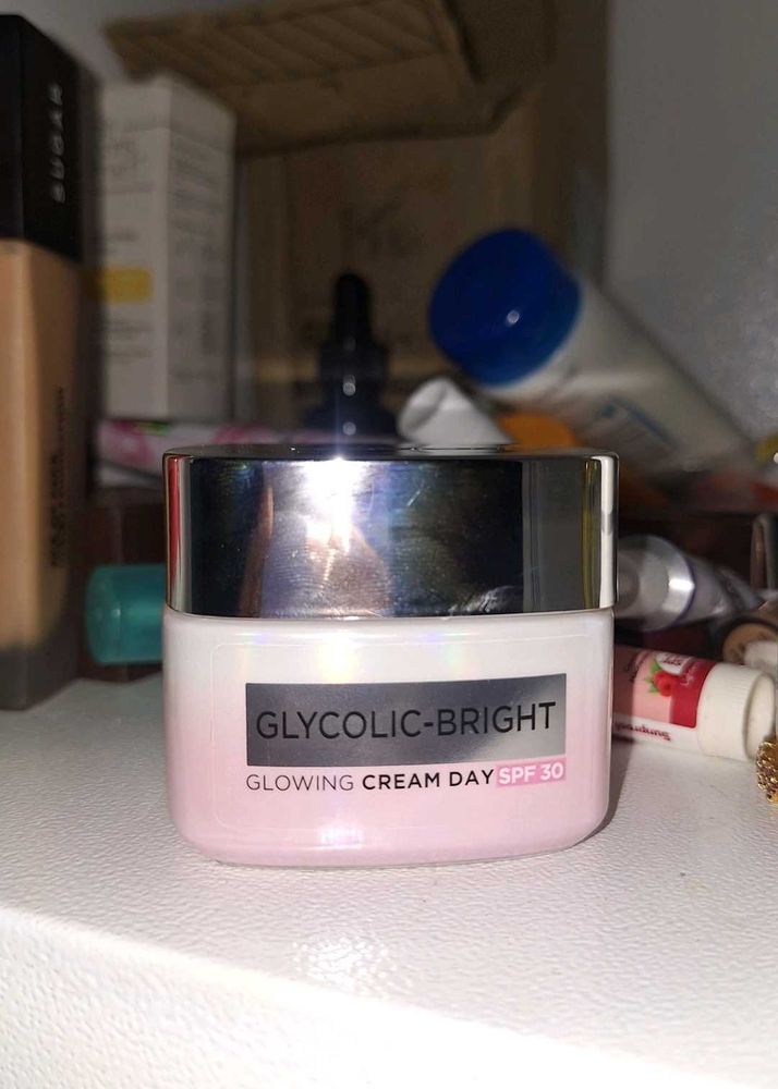 Glycolic-Bright Glowing Cream ⭐️