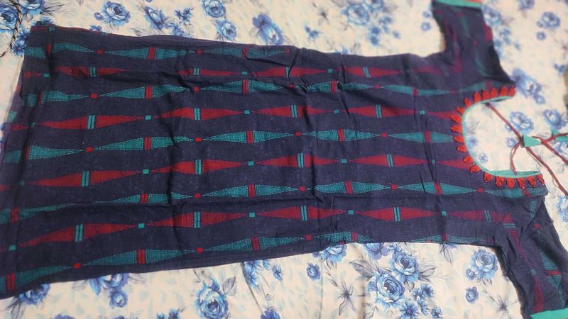 Blue Cotton Kurta With 3/4 Hands Design