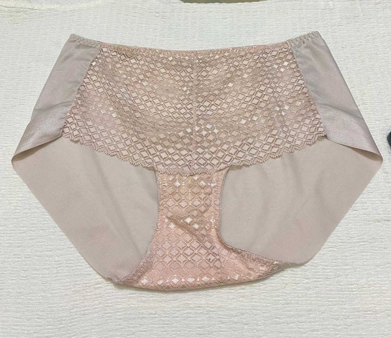 lace brief