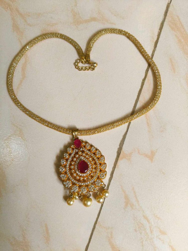 Gold Tone Red Stone Necklace